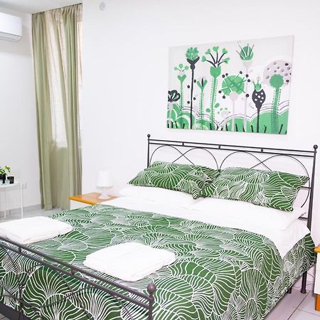 Le Dimore Di Emilia - Casa Bea Napoli Dış mekan fotoğraf